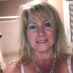 Meet your Posher, Sandie